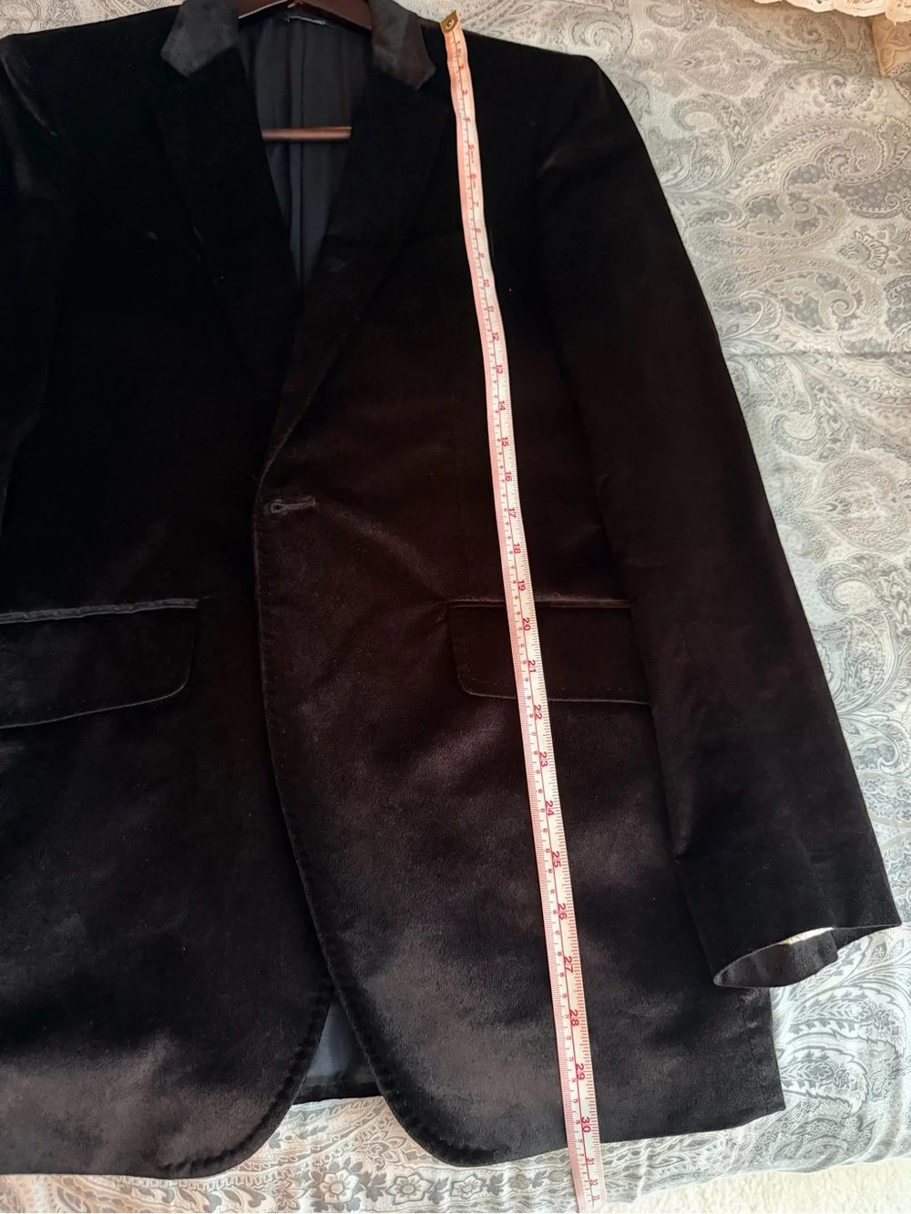 TWIST, Men's Black Velvet Blazer - Classic Single-Breasted Tailored Jacket